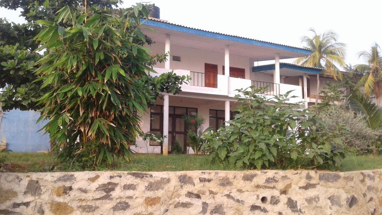 Masha Beach Inn タンガラ エクステリア 写真